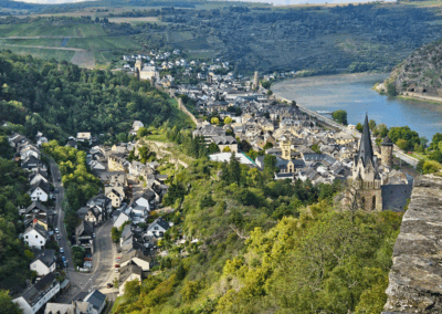 Foto mit Blick auf Oberwesel und den Rhein