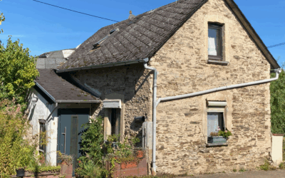 Kleines Haus mit Geschichte und großem Potenzial –für Handwerker, Gartenliebhaber und kreative Köpfe